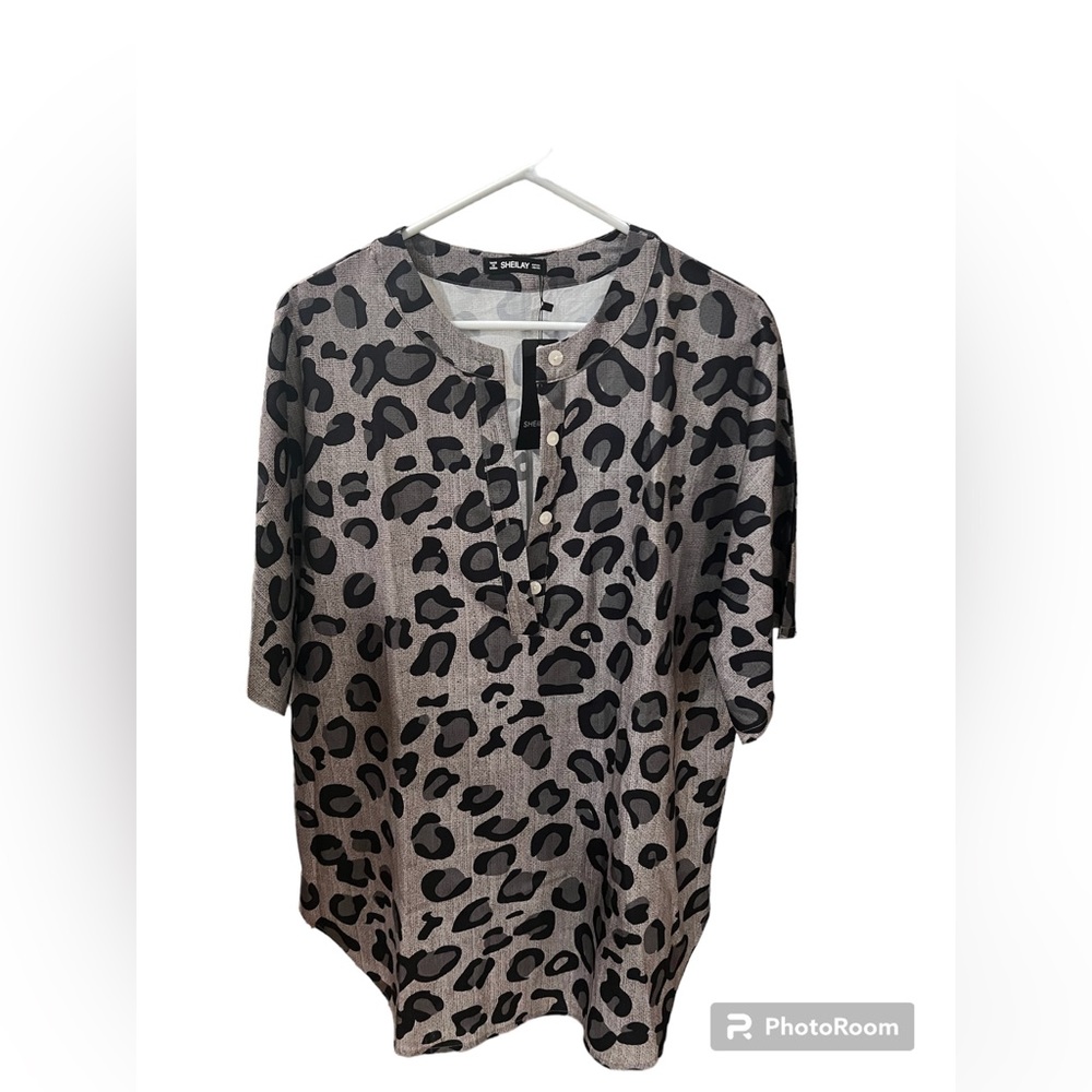 NWT Sheilay Gray Leopard Long Shirt XXL